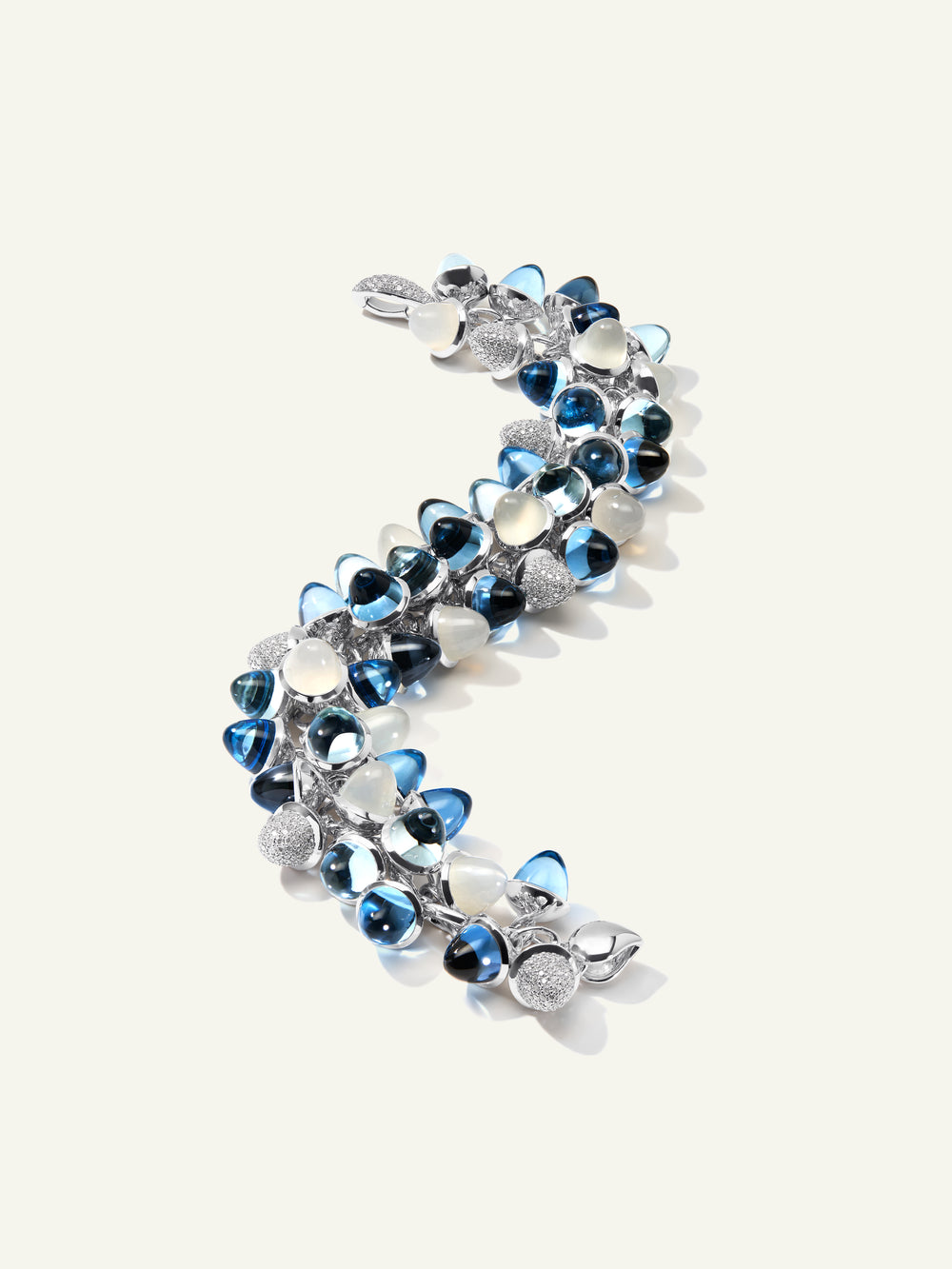 B-MFL-Oce-p-wg | MIKADO Flamenco Bracelet in 'Ocean' with Diamond Pavé