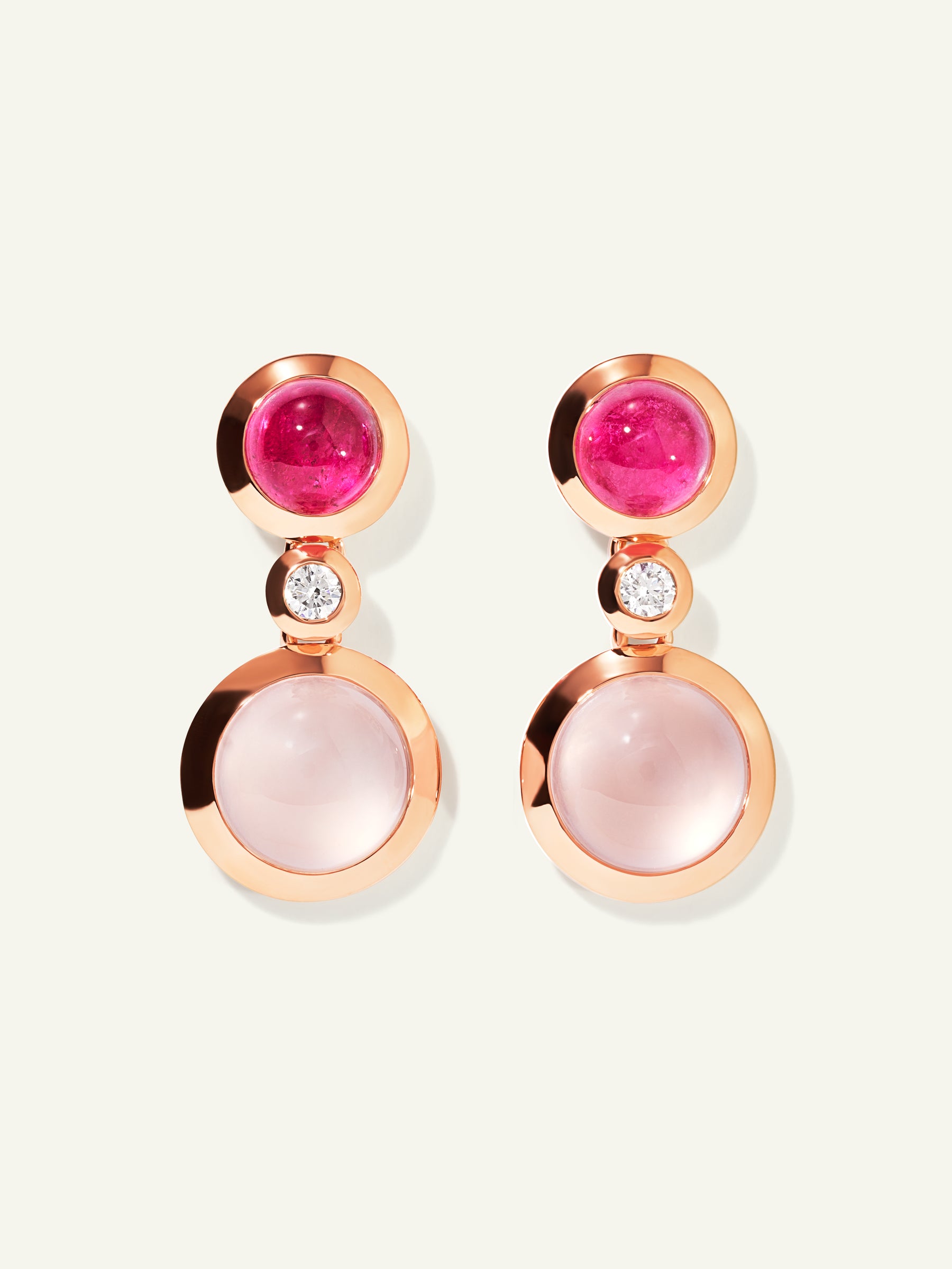 BOUTON 2 Cabochons Ohrringe in 'Blush' mit Diamanten