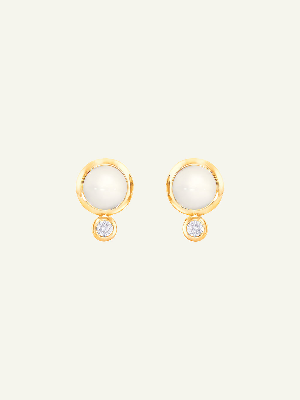 Earrings BOUTON Moonstone sand/white / Classic sand Mondstein