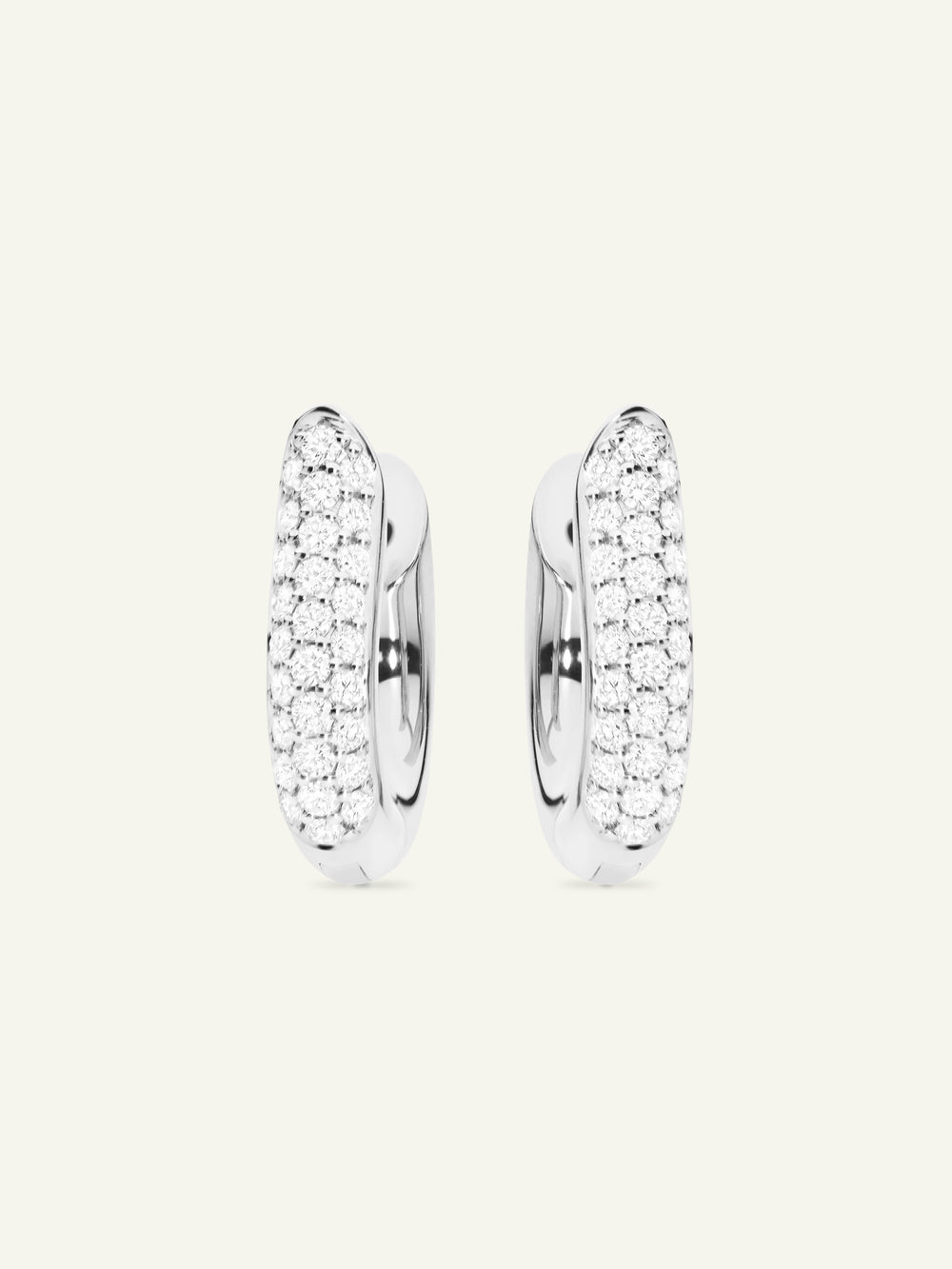 SIGNATURE Earrings Hoop medium Diamond Pavé 18K Weißgold