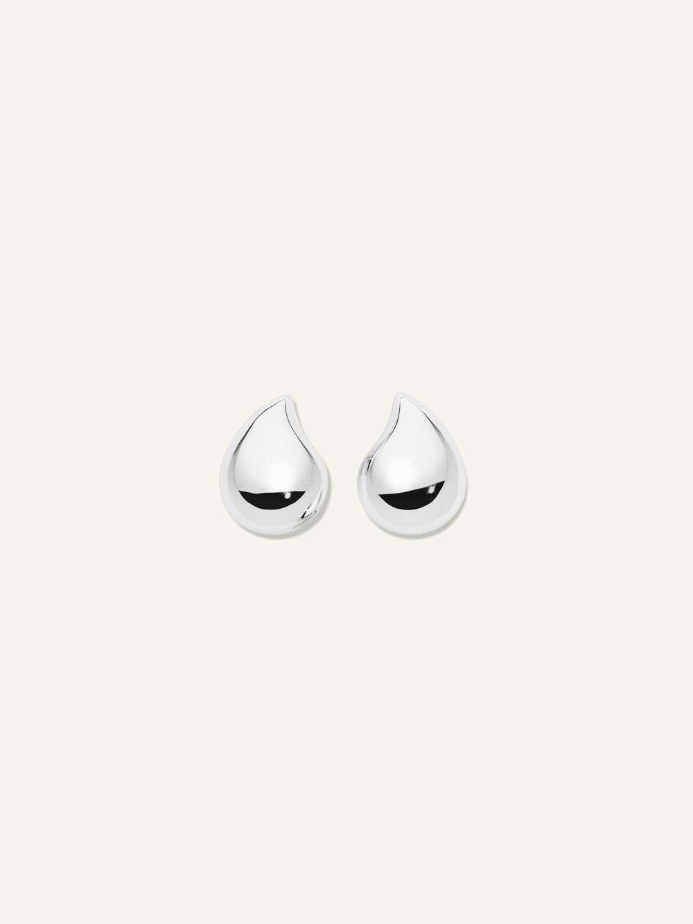 Earrings SIGNATURE Stud small 18K Weißgold