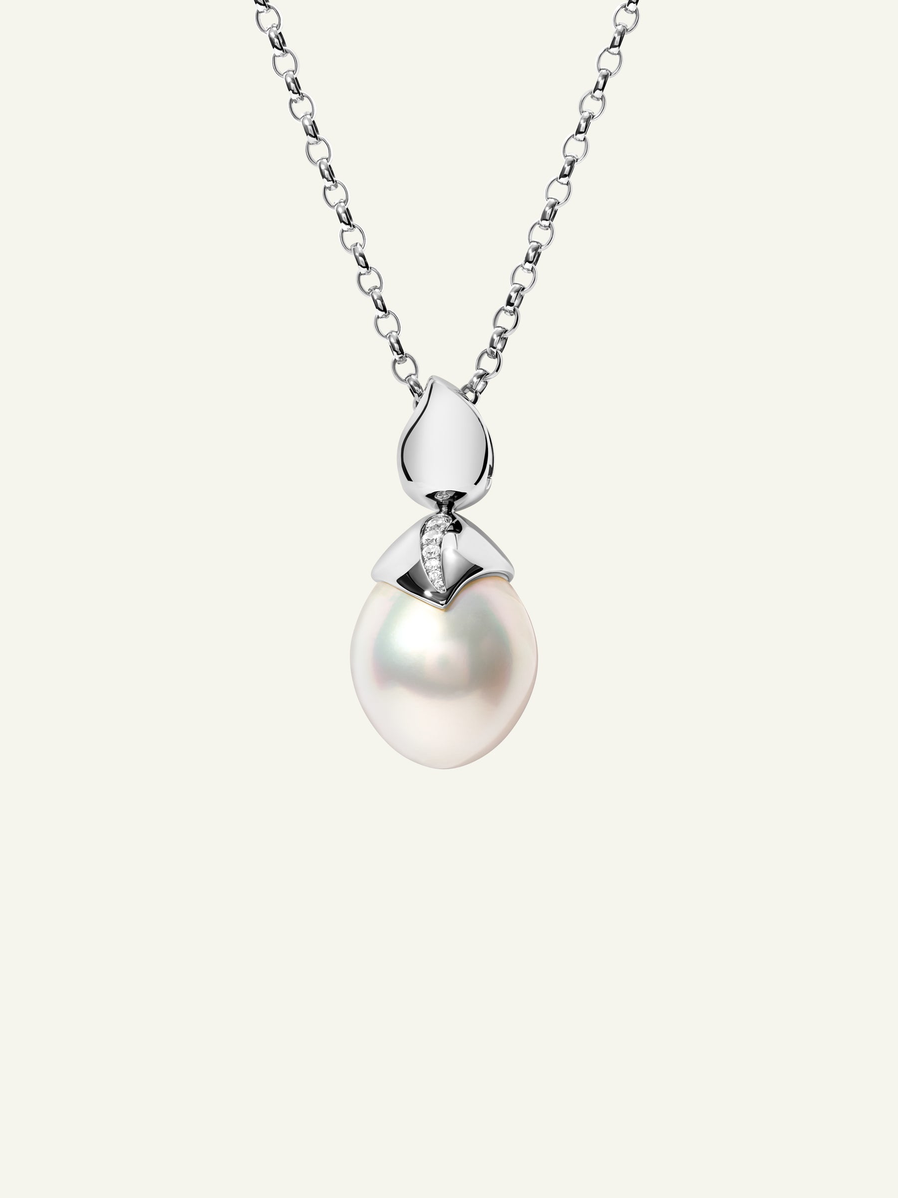 Southsea PEARL 15 mm Anhänger mit Diamant Pavé