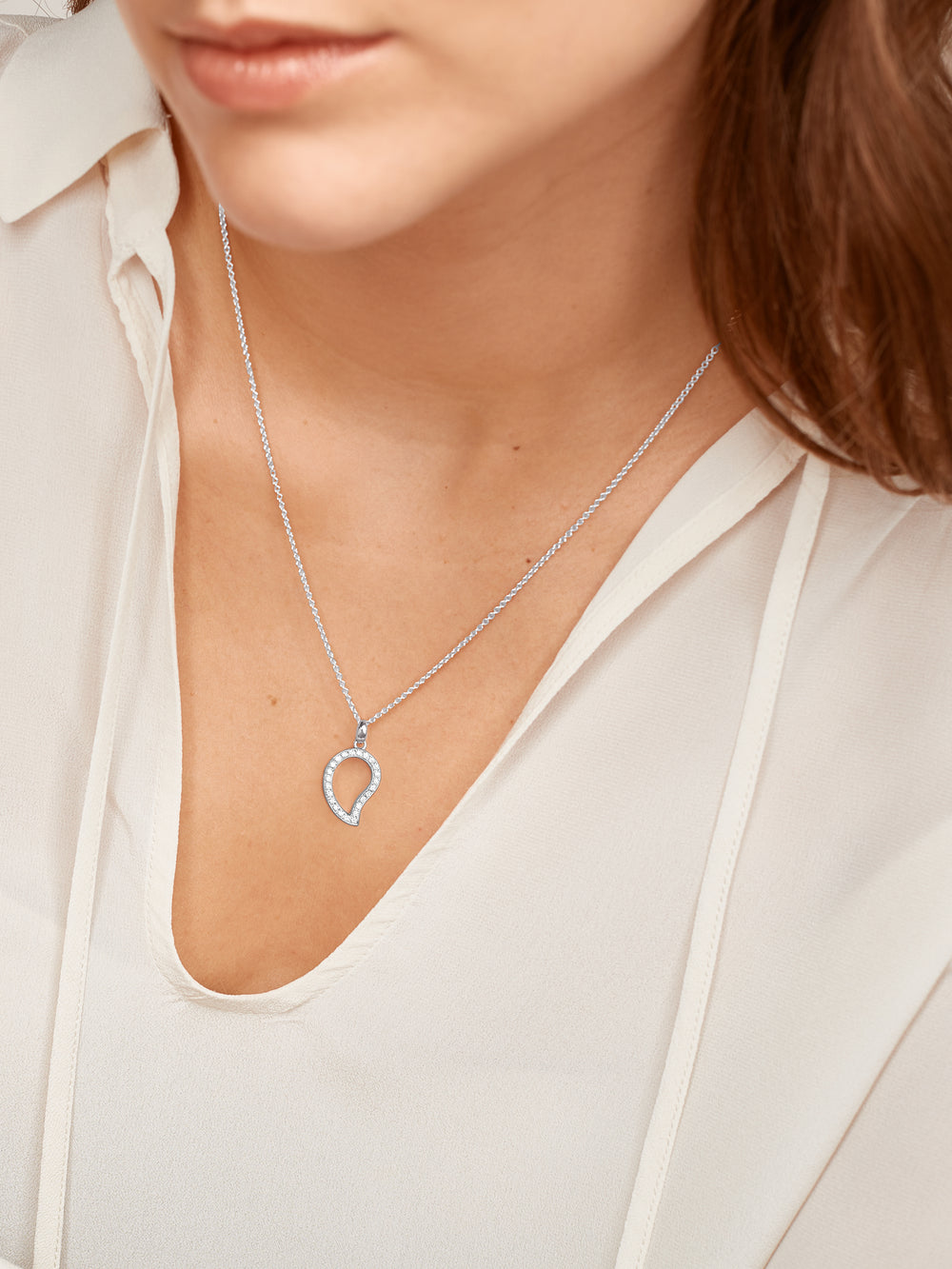 Pendant SIGNATURE small Diamond Pavé mit Diamant Pavé