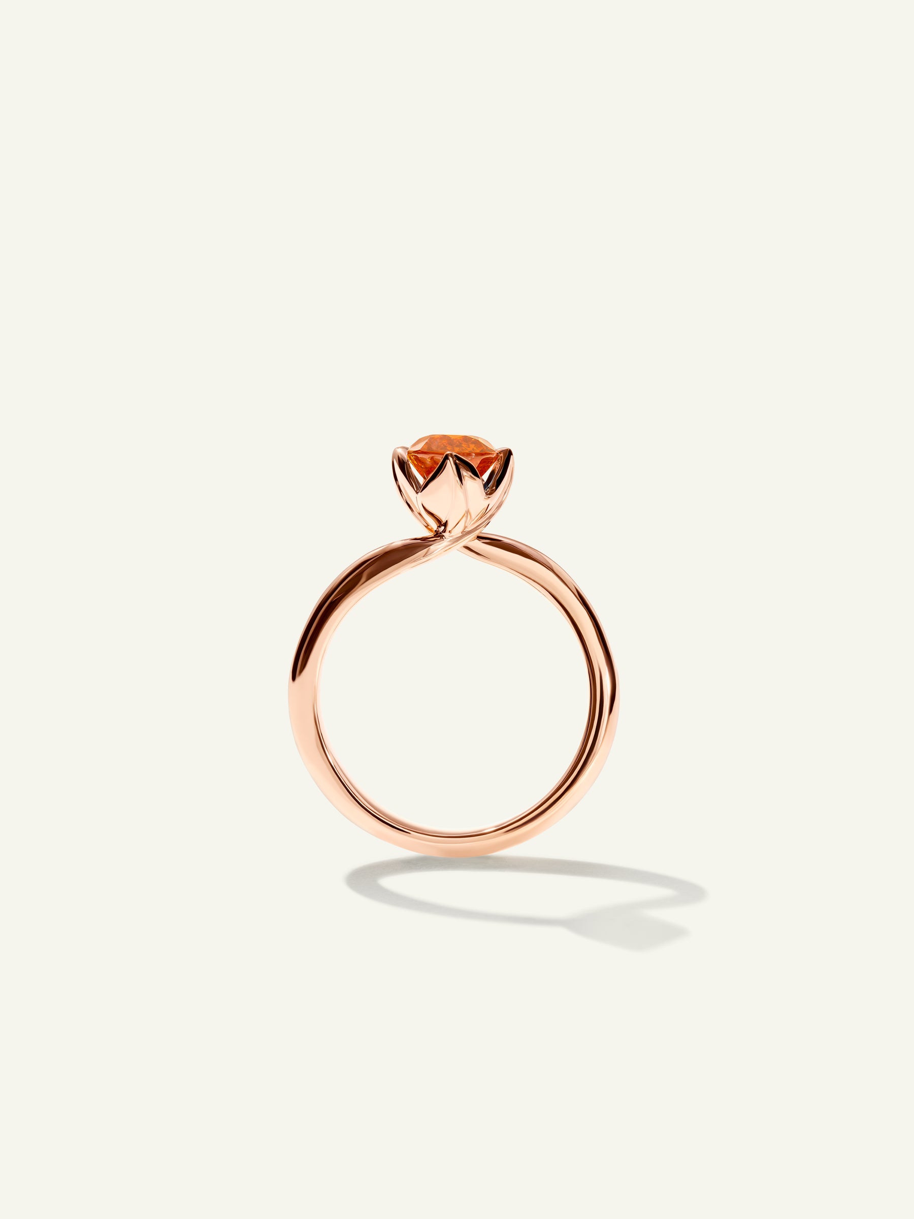 TULIP Ring XS with Mandarin Garnet